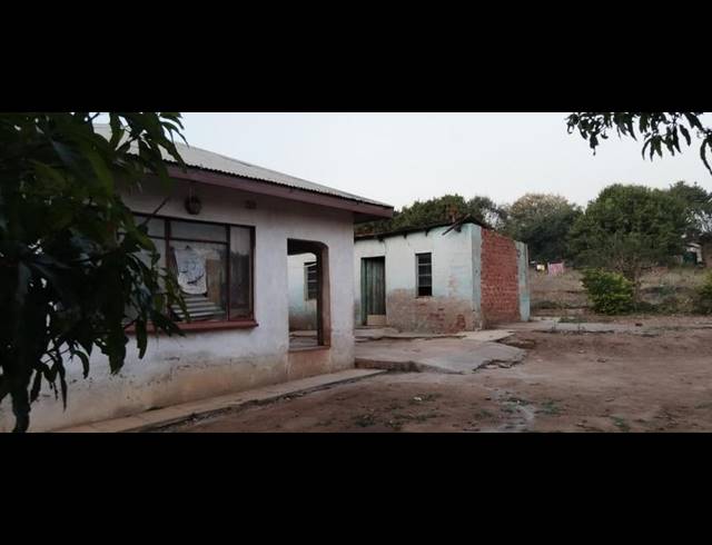 4 BEDROOM HOUSE FOR SALE IN MPHEGO